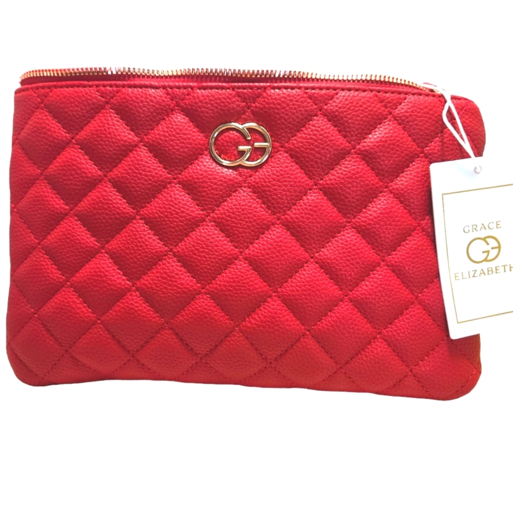 ``P25699  NWT Grace Elizabeth Red Quilted Clutch